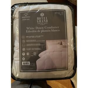 Hotel Grand 500 Thread Count Medium Warmth White Down Comforter - Twin